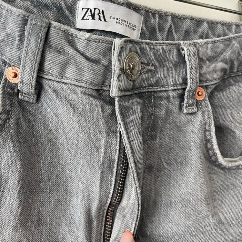 ❌SOLD❌ 𝅺Zara high rise slim straight grey jeans distressed women's size 8 - Picture 8 of 13